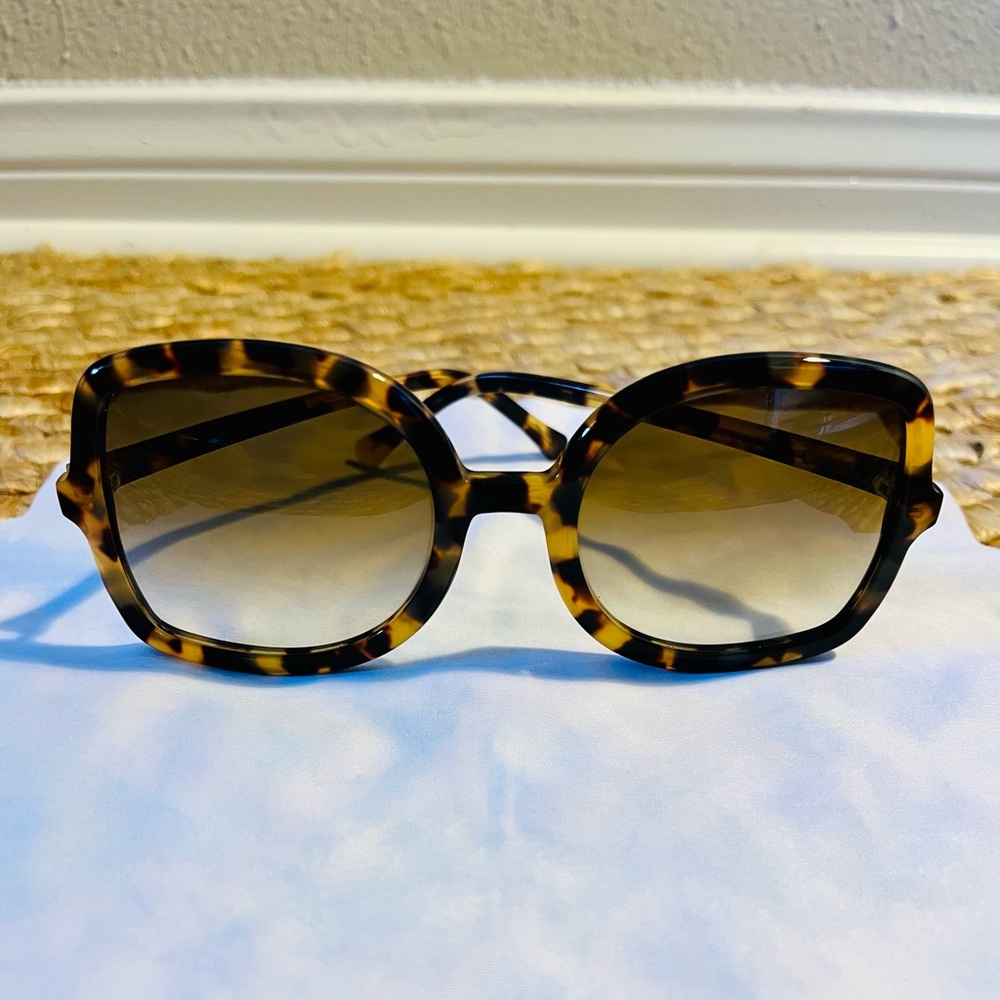 Ulla Johnson Charlotte Sunglasses tortoise shell